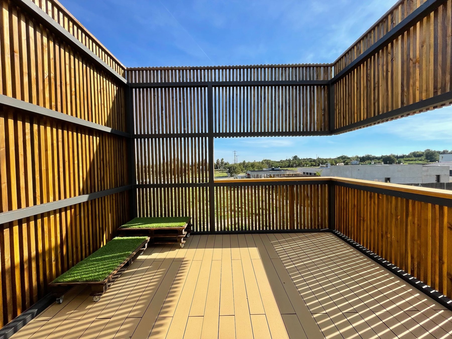 Casa # — Terraza cubierta vistas