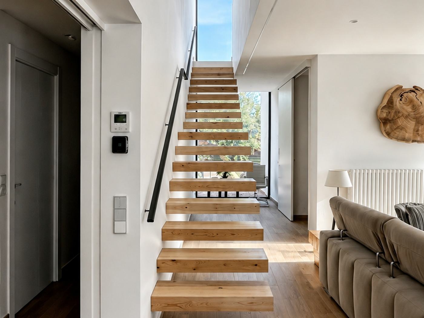 Casa Maresme — Escalera salón
