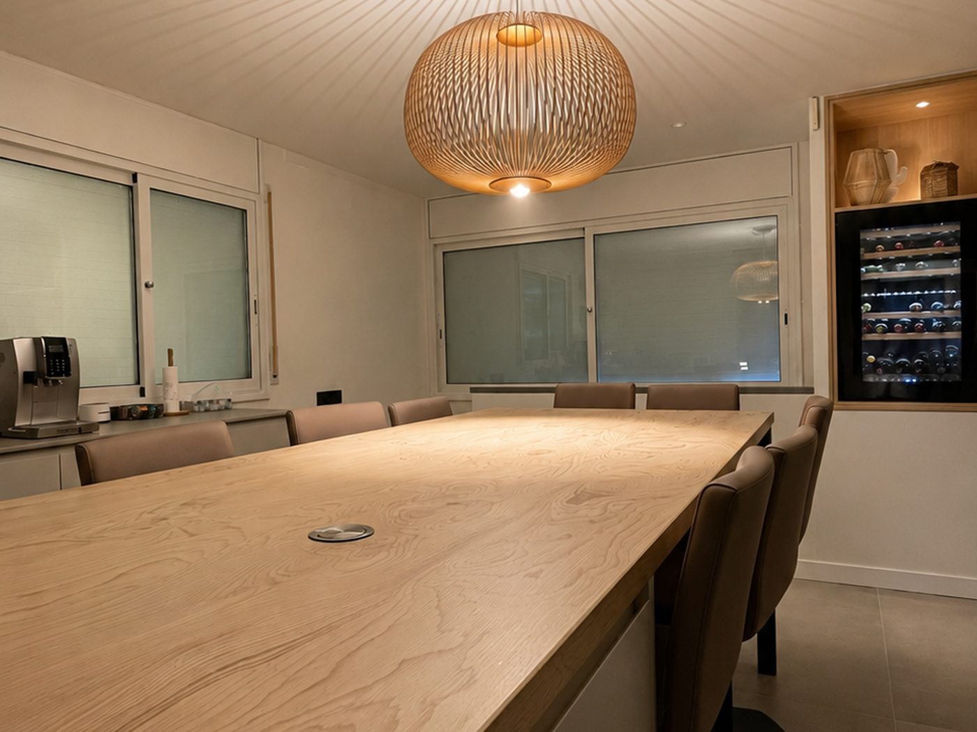 Reforma Casa Tramunta — Comedor vinoteca
